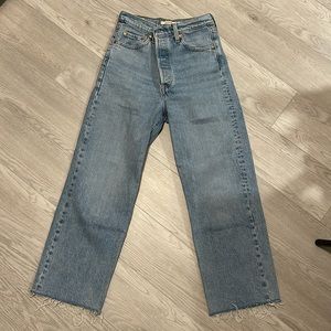 Levi’s Ribcage Straight Ankle Jean